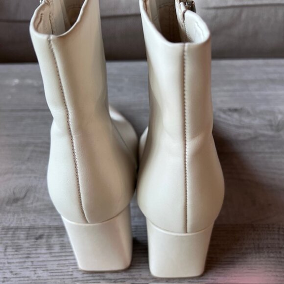Marc Fisher Womens Glorify Leather Pointed Toe Zipper Boots Ivory Size 10 - Picture 4 of 12